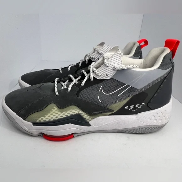 Jordan Zoom 92 Dark Smoke Grey Gym Red Nike Size 16 display picture 2